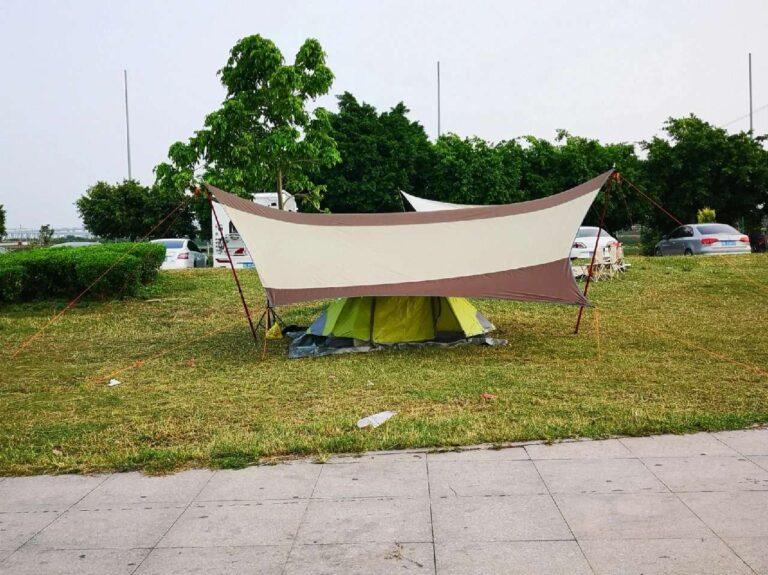 8 Reasons Why You Should Put A Tarp Under A Tent