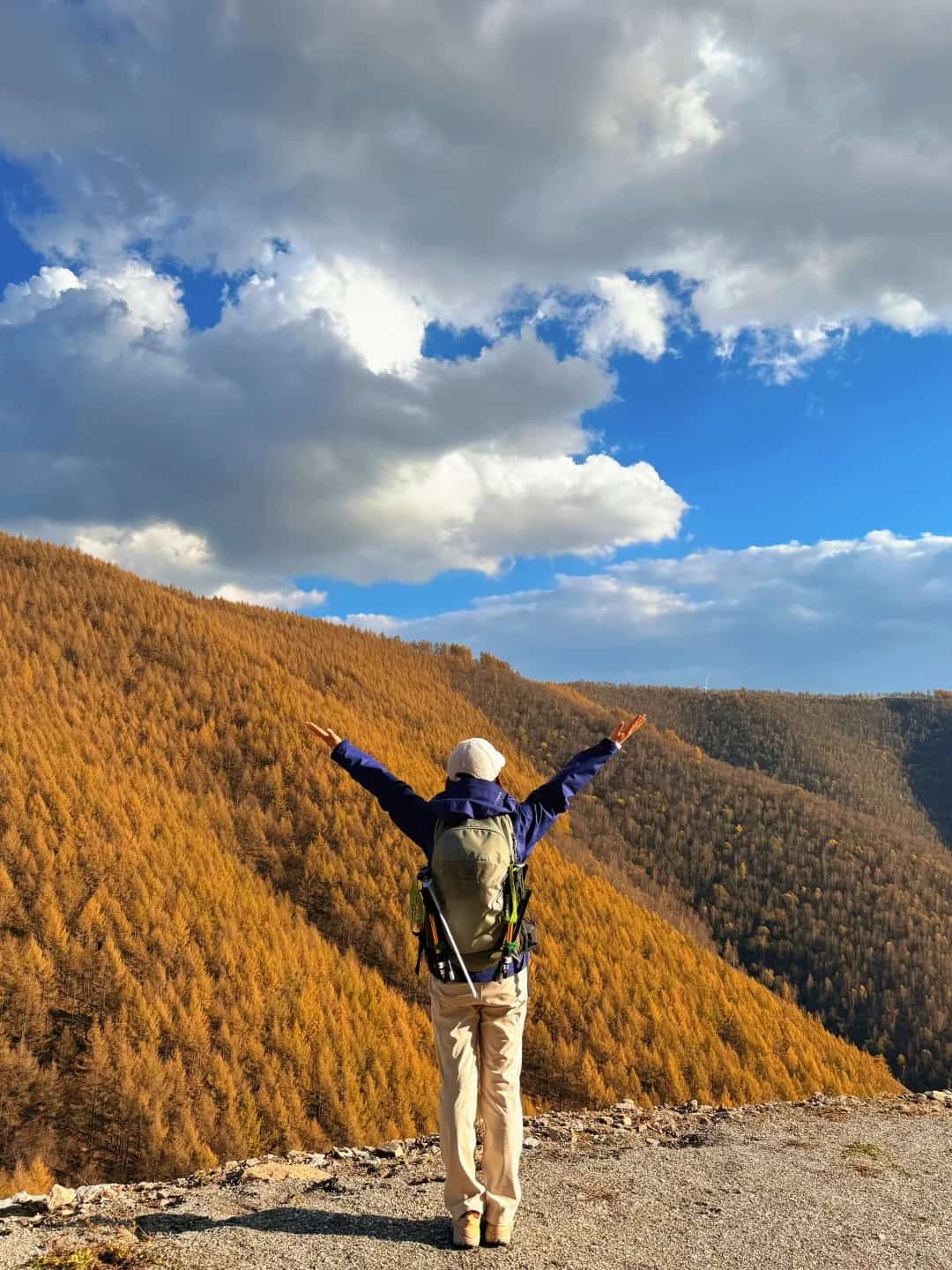 8 Tips to Get Your Loved Ones Into Hiking