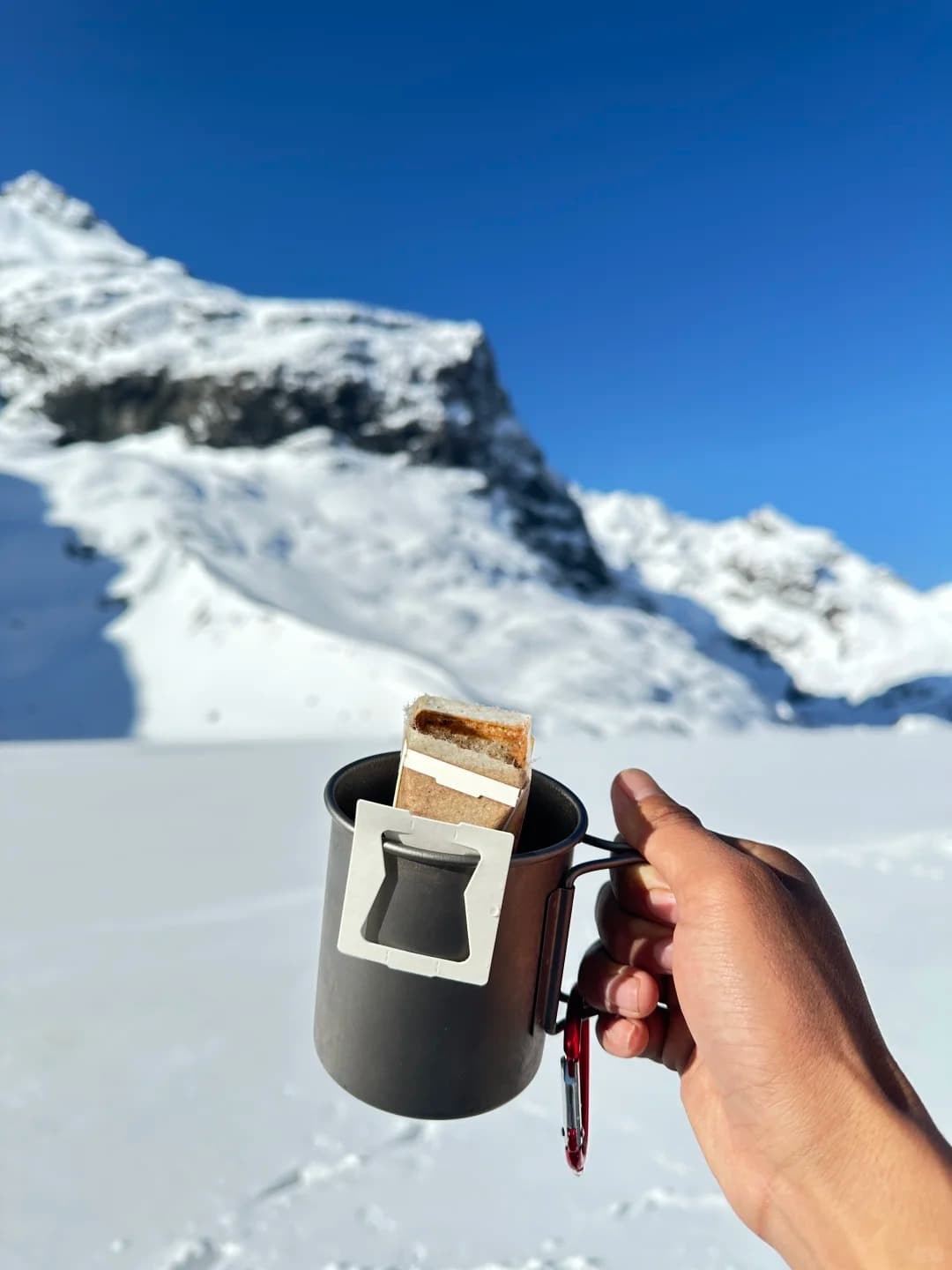 How to Make Coffee While Camping Without Fire？