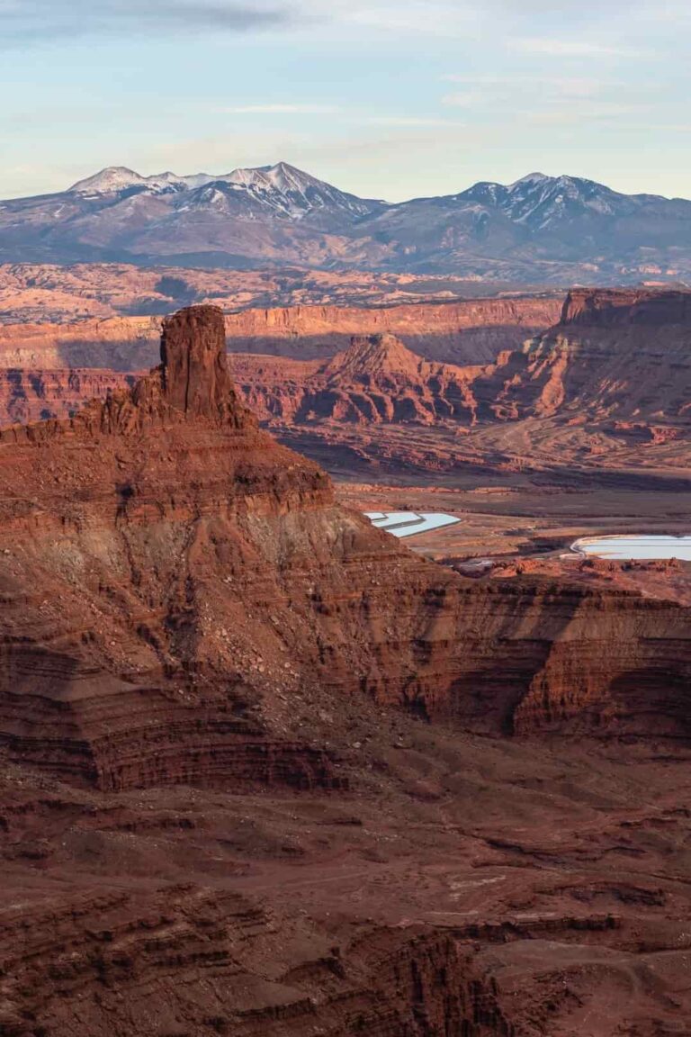 State Parks vs. National Parks: Where Should You Pitch Your Tent?