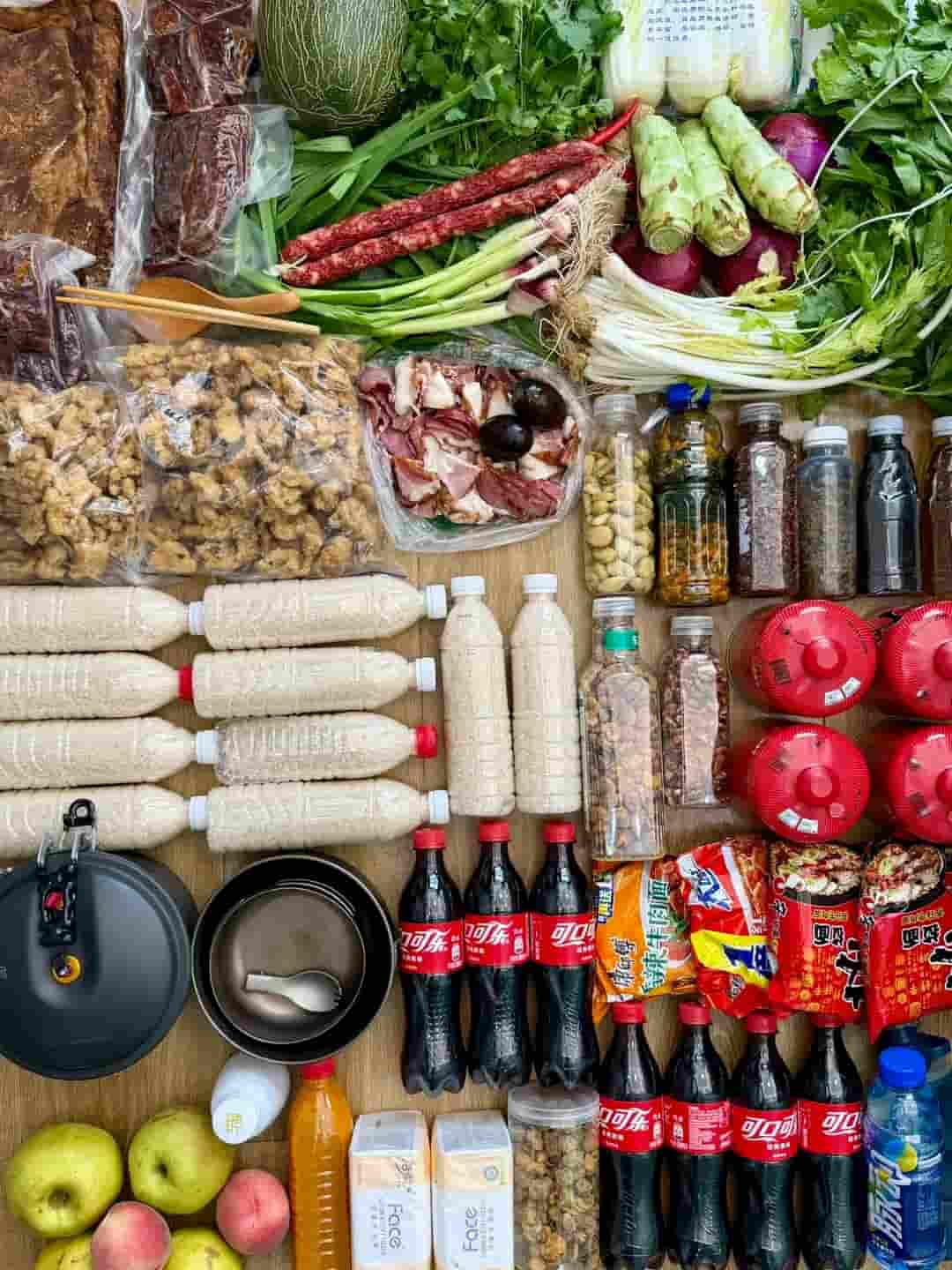The Psychology of Camping Cuisine:Backpacking Meals vs. Car Camping Meals